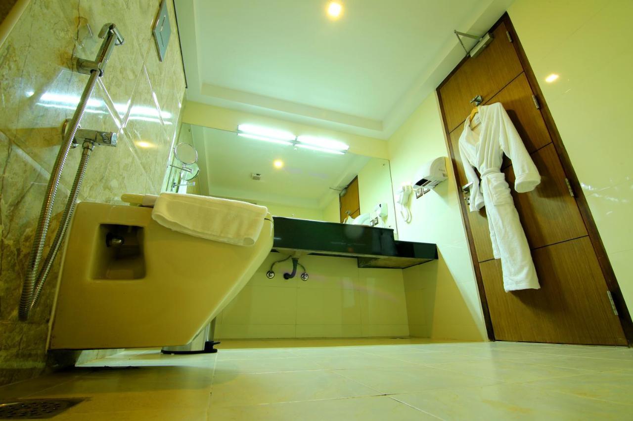 Hotel Hillway Park Kollam Exterior photo